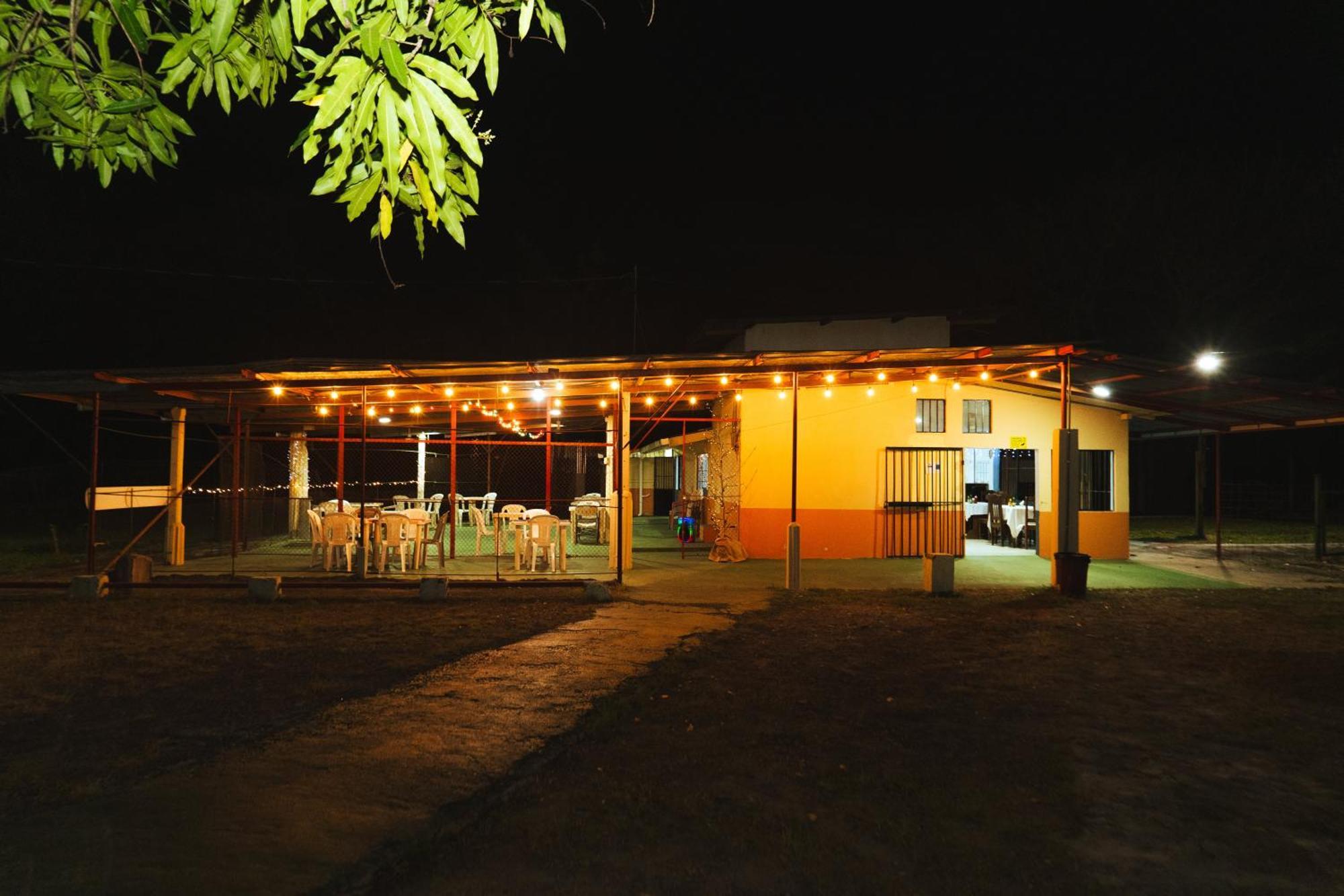El Cocobolo Food&Rest Room 4 Bed And Breakfast Wifi Ac Pkg Gratis Liberia Zewnętrze zdjęcie